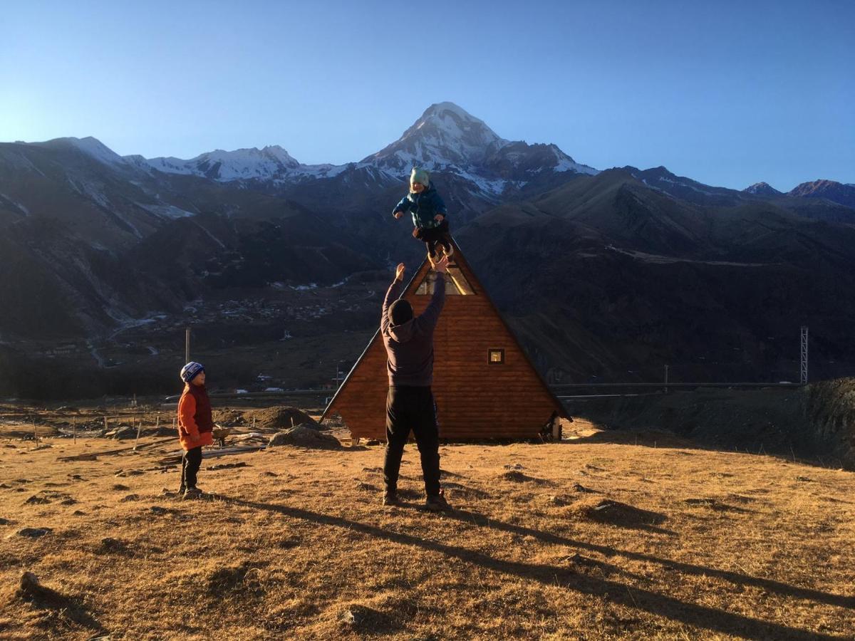 Alone Cottage Kazbegi エクステリア 写真