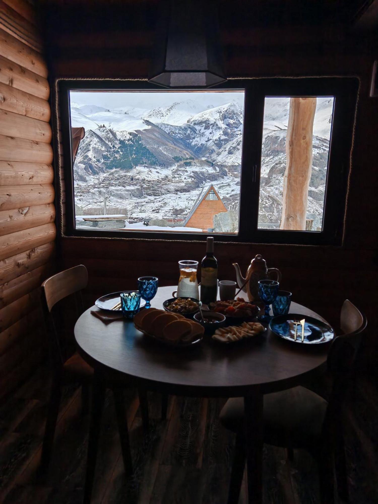 Alone Cottage Kazbegi 部屋 写真