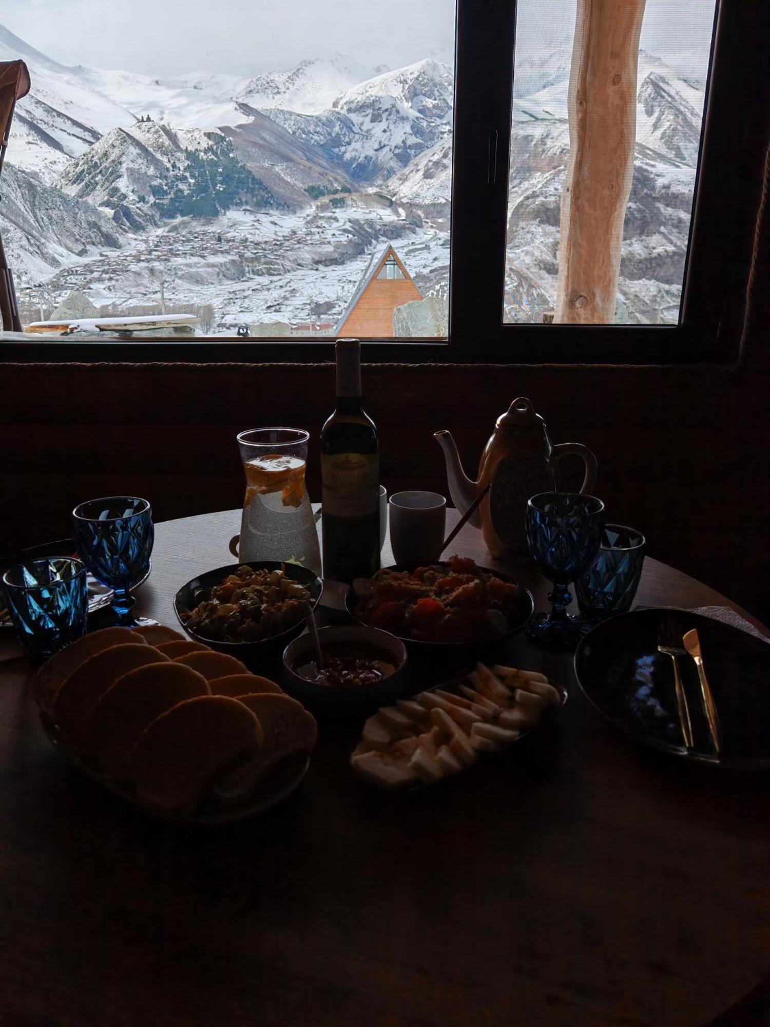 Alone Cottage Kazbegi 部屋 写真